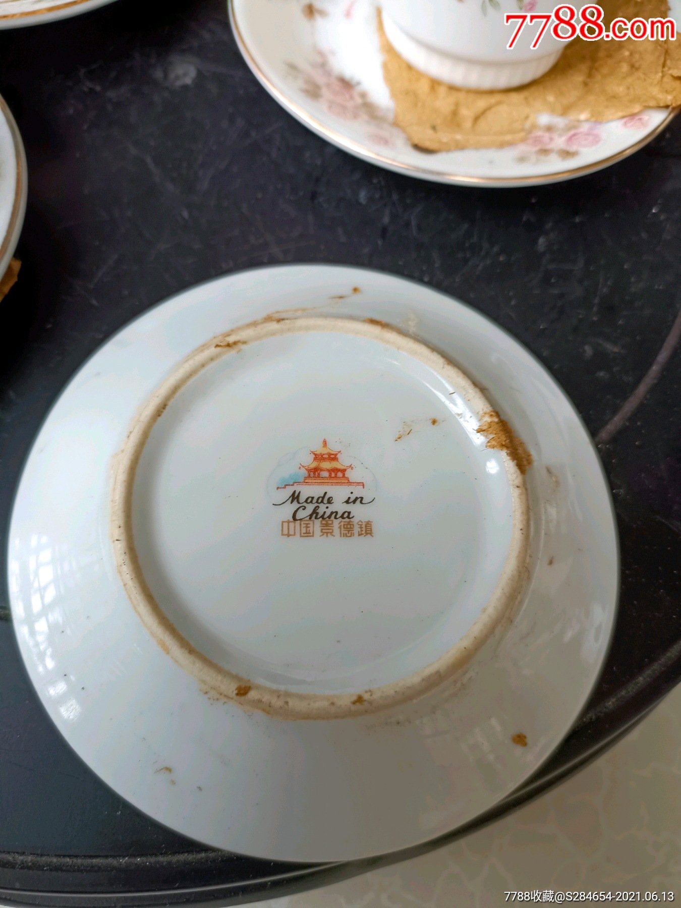80年代景德镇厂货玫瑰花玉柱红茶杯碟套件约50毫升贴花龙珠阁款