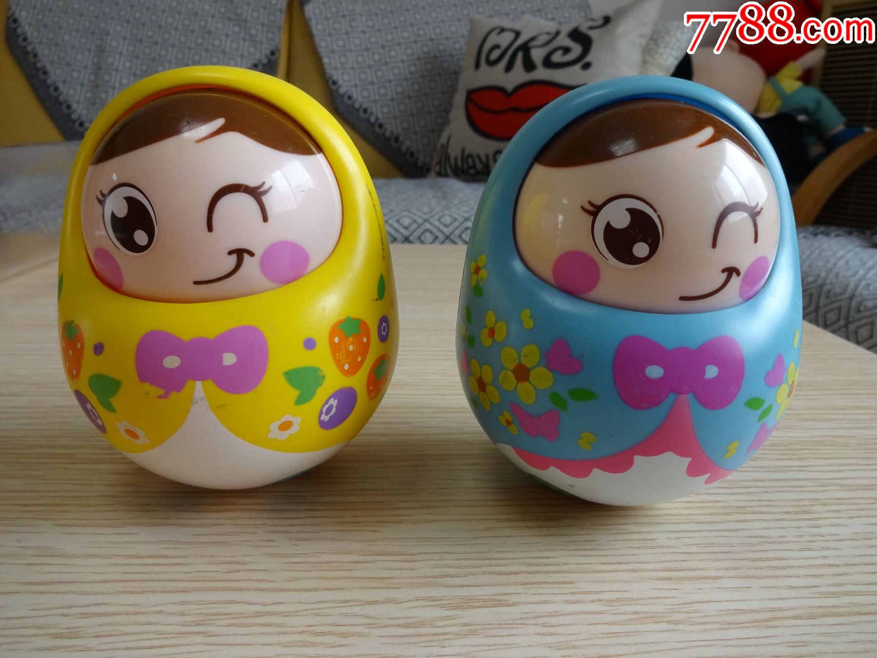 小女孩不倒翁黄蓝色一对