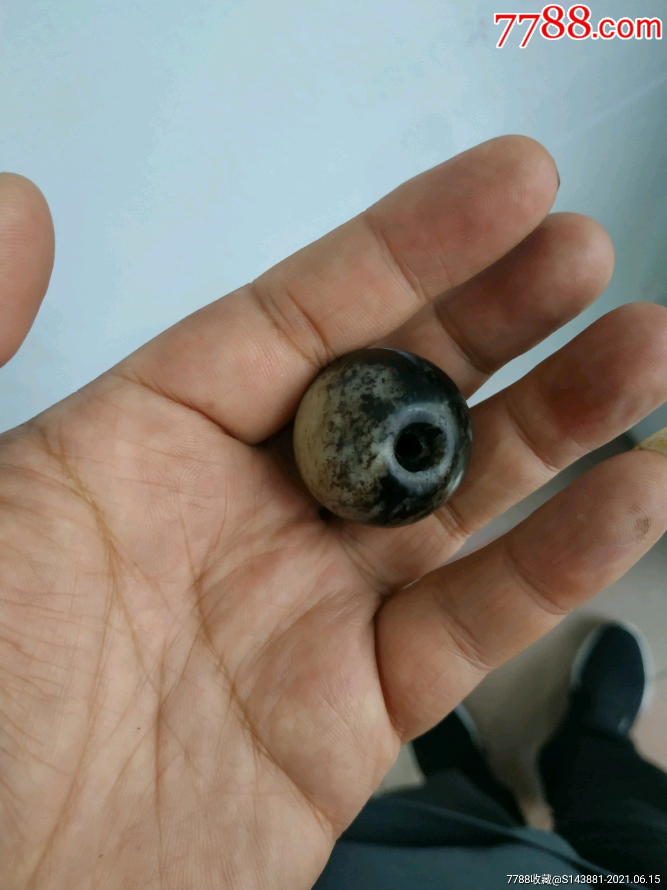 明代和田提油玉珠