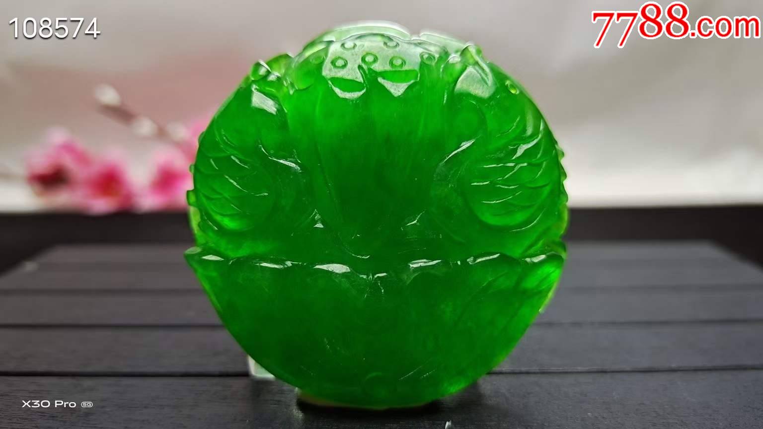 龙石种帝王绿超厚翡翠挂件,整料雕刻,水头超好,超级完美_其他玉石