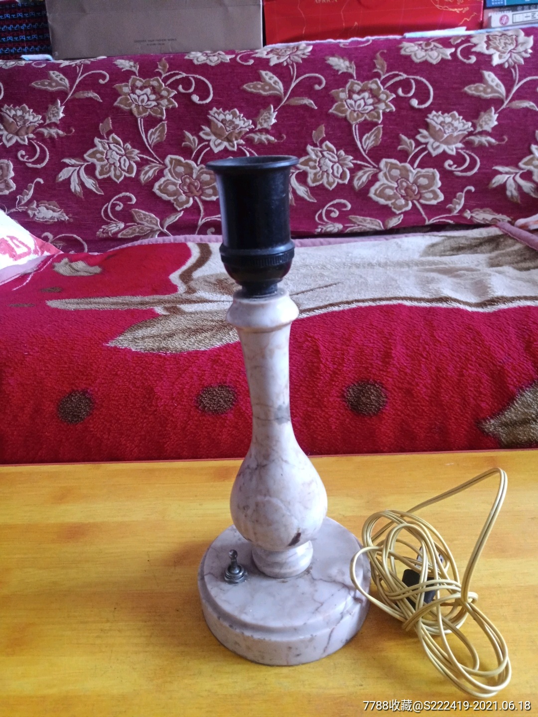 玉石台灯