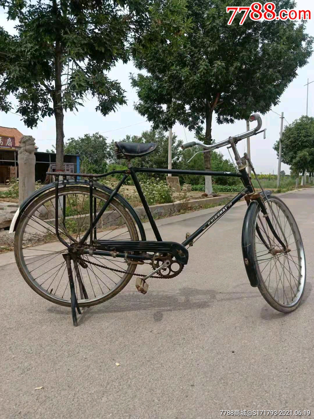 七八十年代飞鸽牌邮政自行车