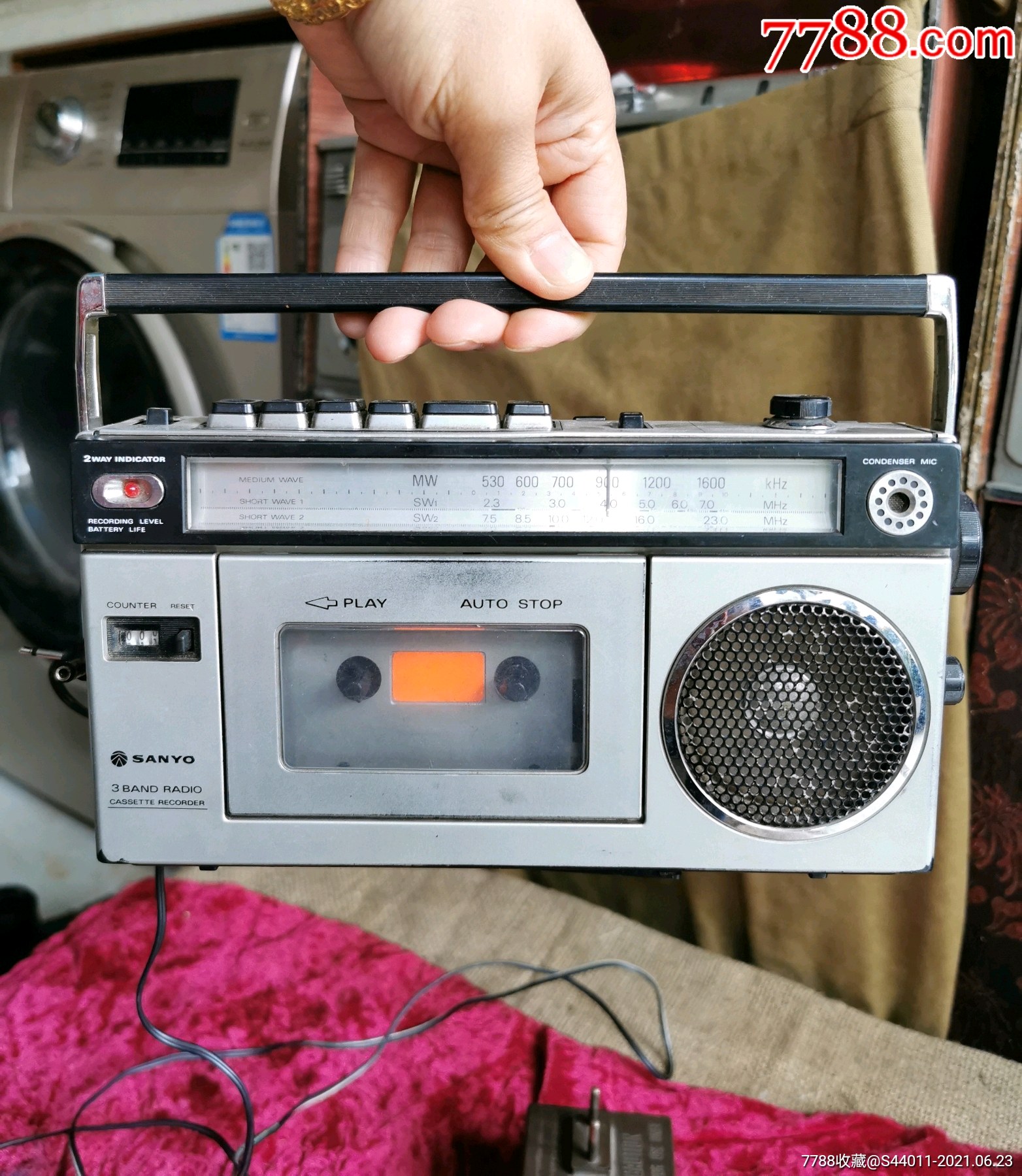 日本三洋收录机(罕见小型)-收音机-7788语录片