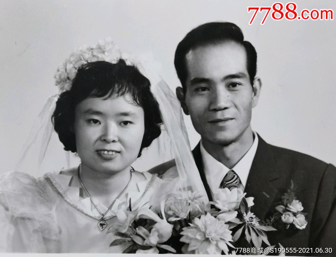 70年代男女结婚照艺术照老照片