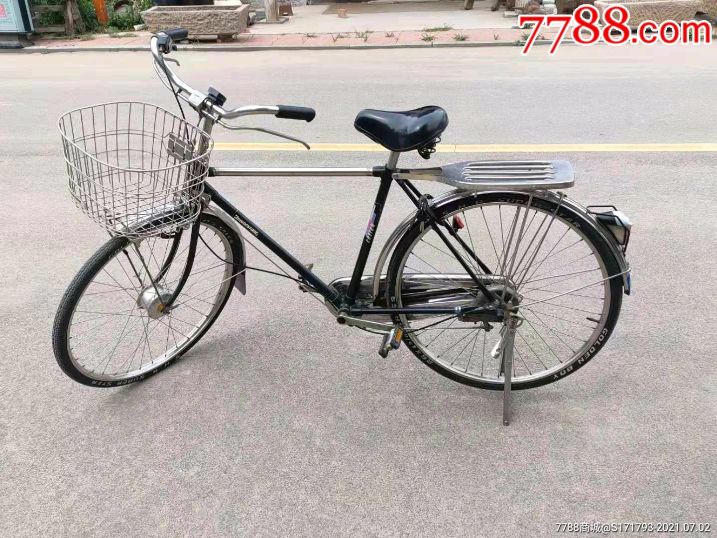 八十年代日本进口普利司通牌自行车整车都是原装件未拆换内置三档变速