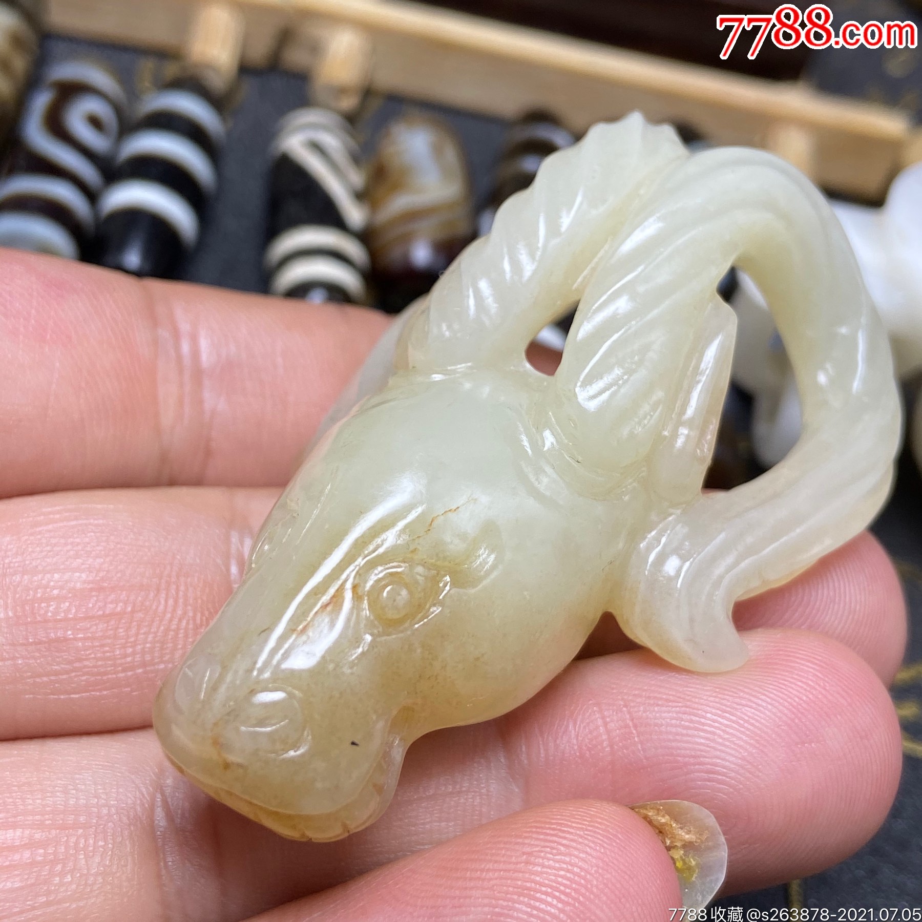 和田玉精雕牛转乾坤挂件摆件_价格1200元【缘来缘哉】_第1张_7788收藏