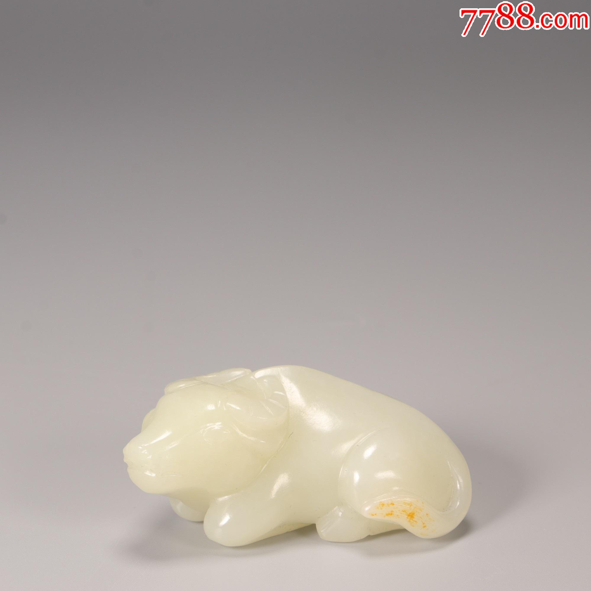 清和田玉牛把件