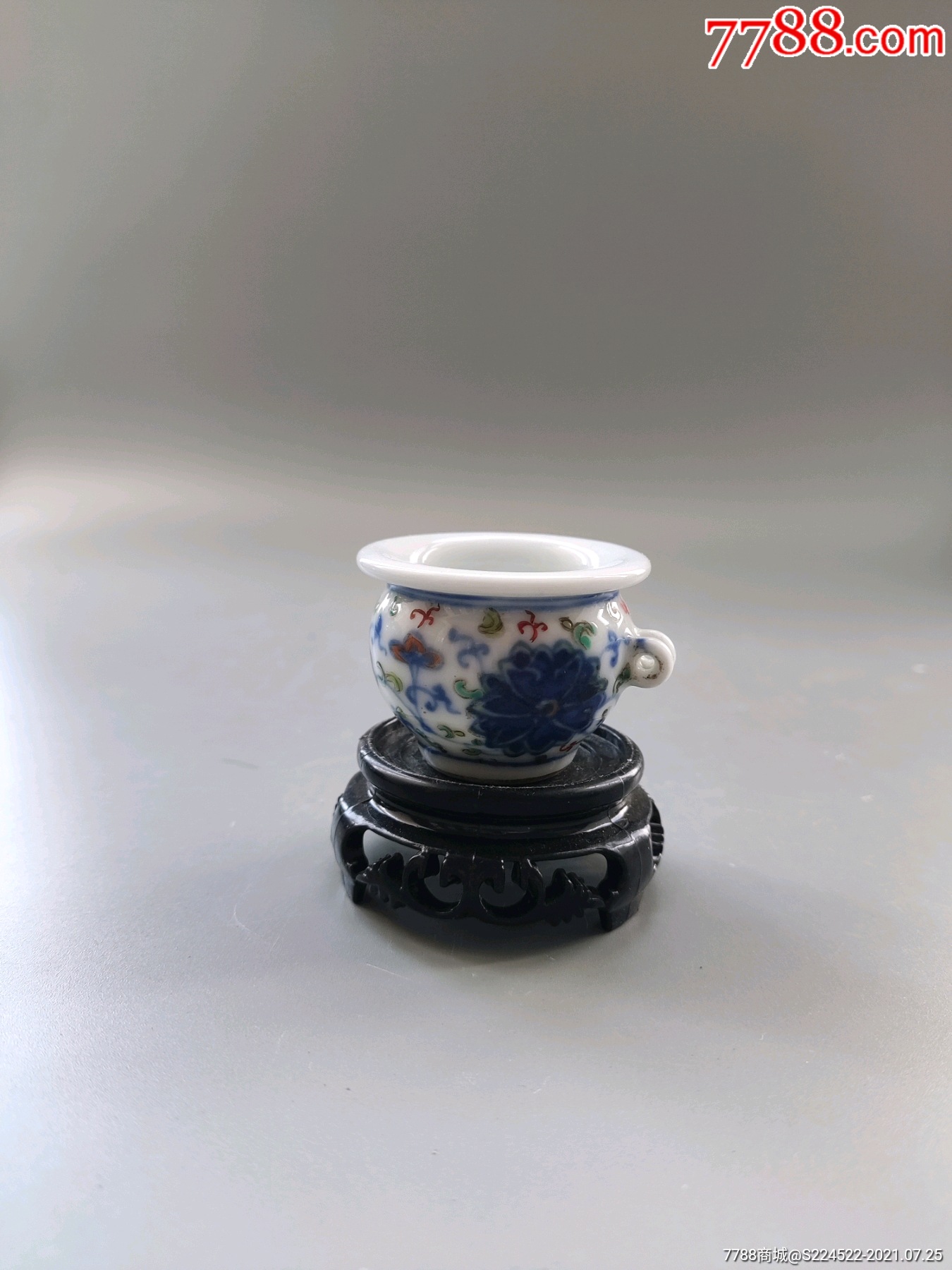 民国粉彩缠枝莲鸟食罐_青花瓷_图片欣赏_收藏价格