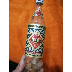 八十年代锦江酒老酒瓶一个带内外盖