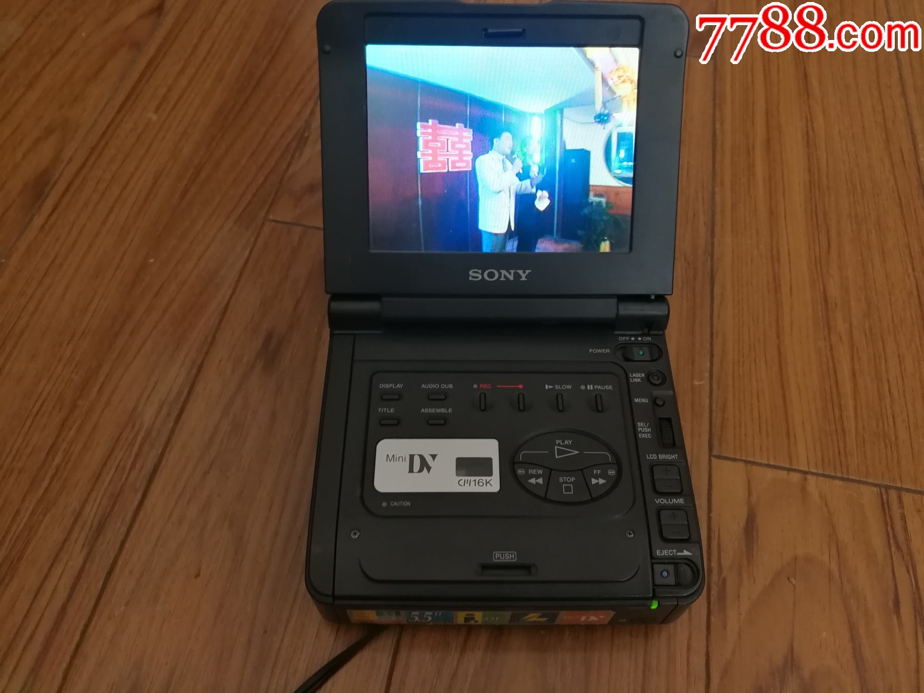 微型编辑录像机