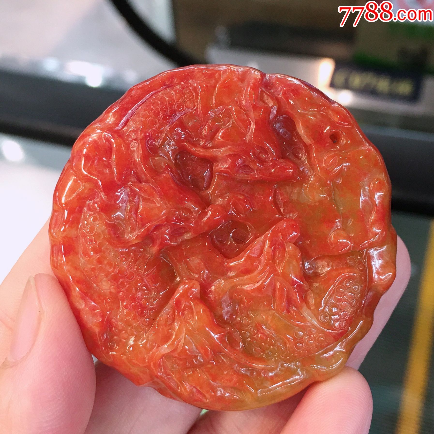天然翡翠a货老坑冰糯种红翡九龙至尊通透水润精雕玉吊坠挂件_价格499
