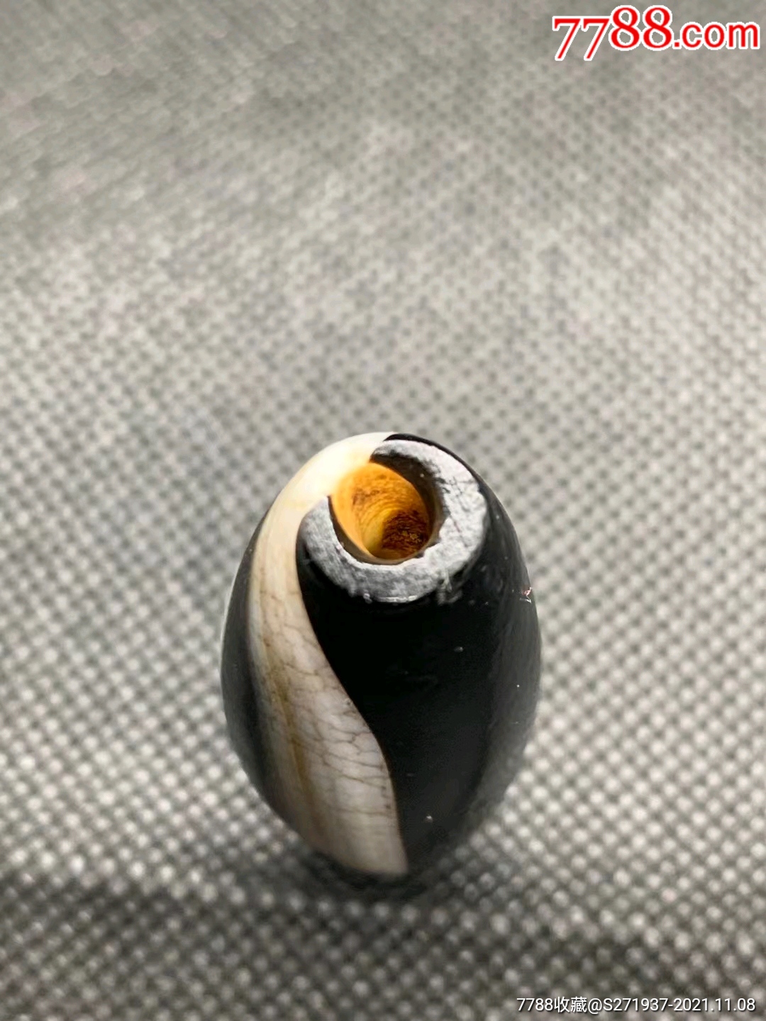 藏传爆老天然单眼带佛背光药师玛瑙大勒子真正的天然大天眼天珠