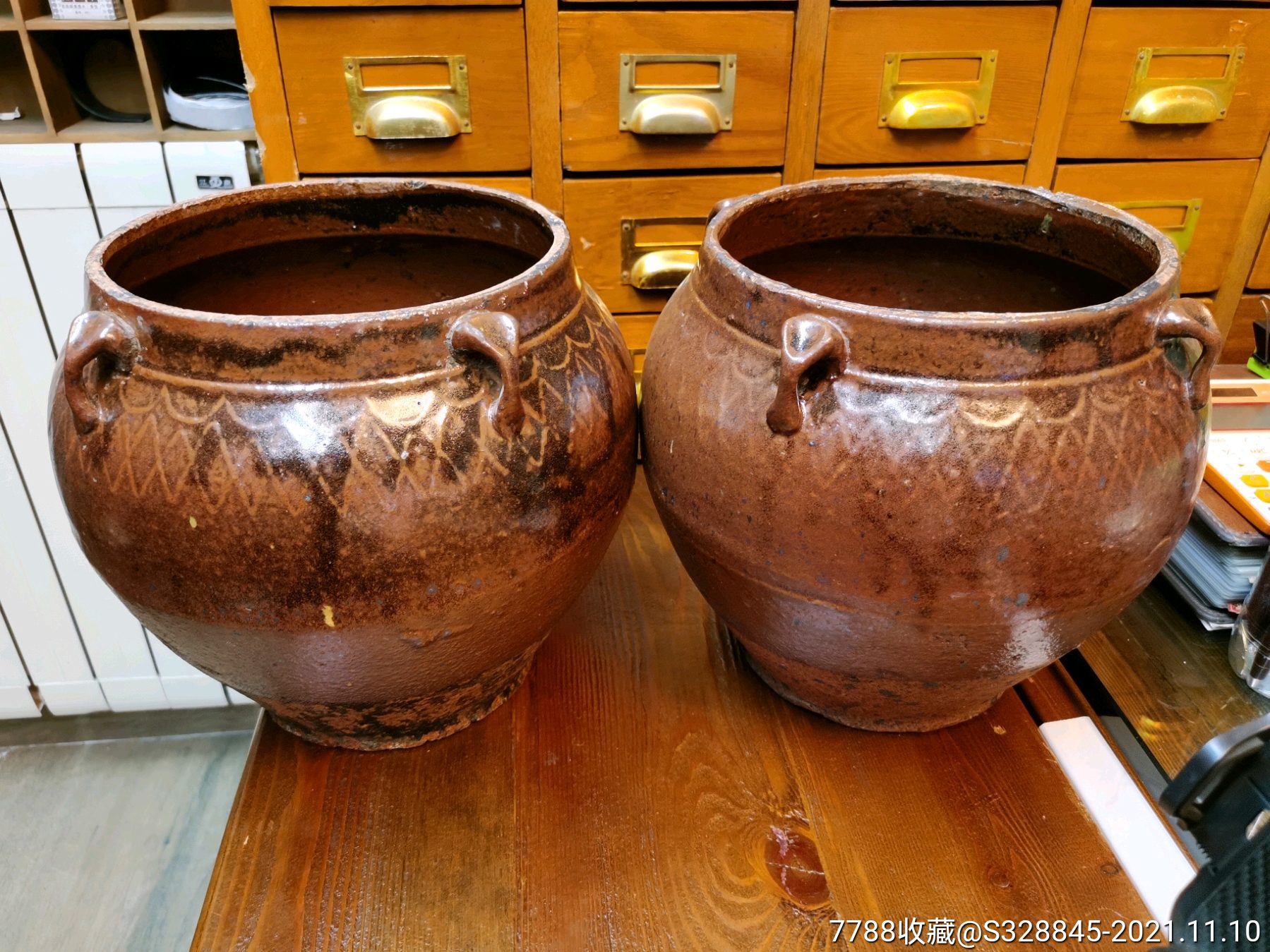 两个北方器型超大容量老四系罐陶罐绝版收藏带窑变色