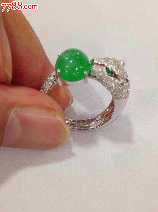 18k镶钻翡翠卡地亚豹子头戒指