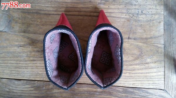 三寸金莲