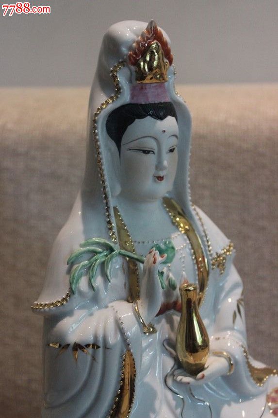 九十年代白瓷彩绘描金净瓶坐莲观音佛像陶瓷金衣观世音菩萨摆件
