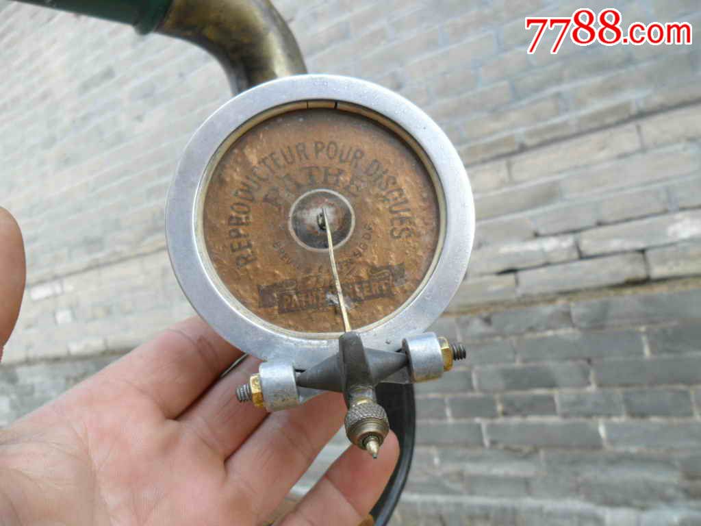 百代喇叭花手摇留声机镀金唱头罕见.已售出留