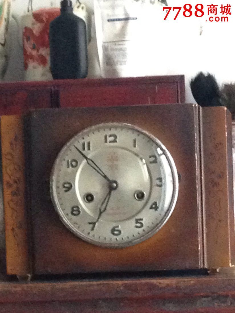怀旧收藏文革70年代大连火炬牌老式机械座钟