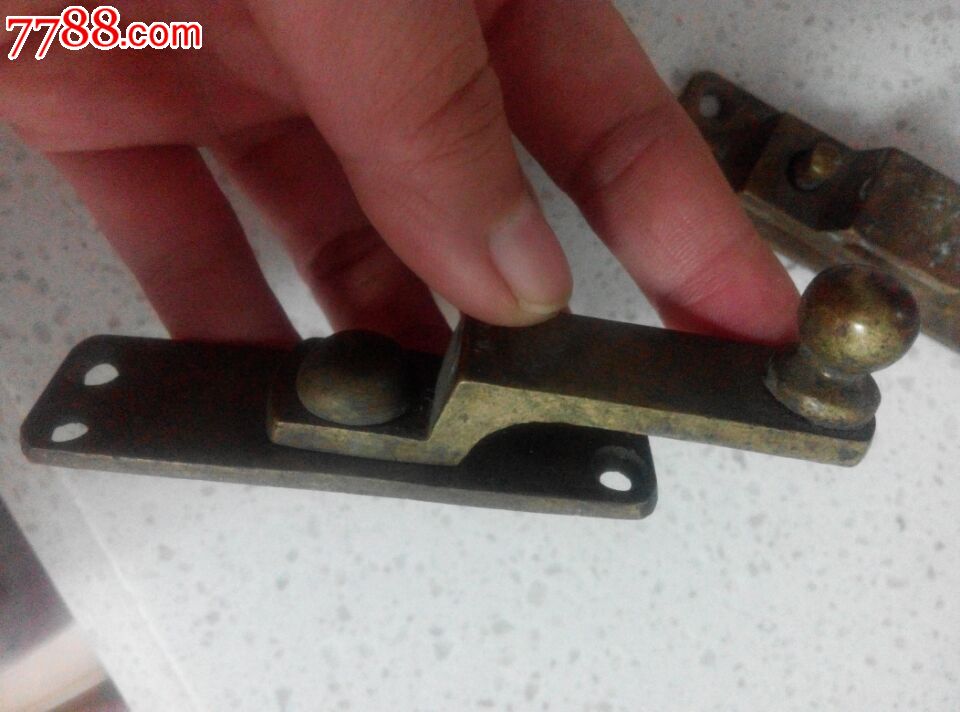 清代的老铜门栓