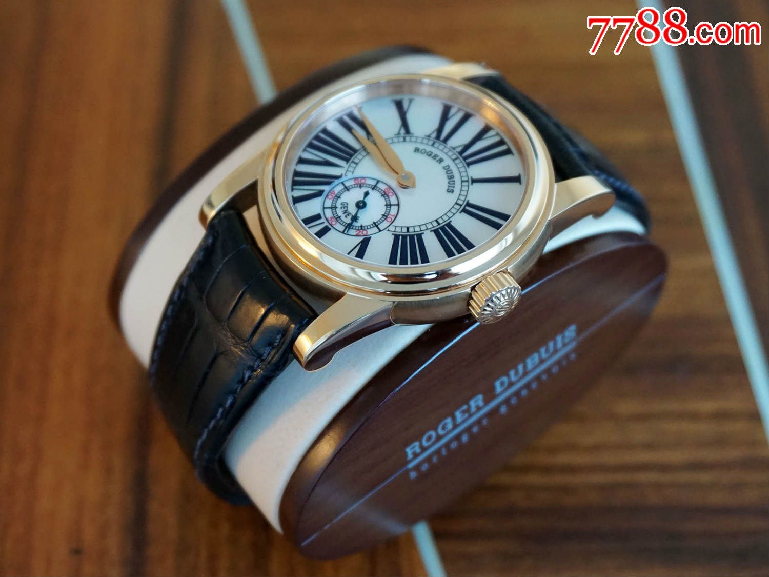 rogerdubuis罗杰杜彼18k黄金双日内瓦印记自动机械表