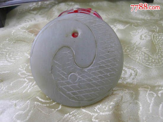 麒麟护身玉(八卦阴阳鱼图案)31