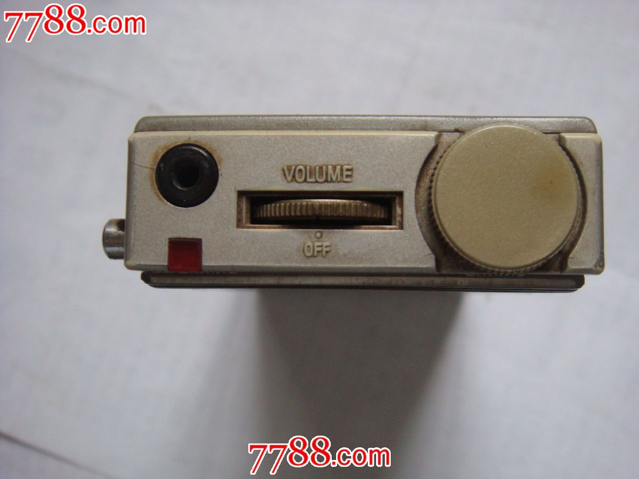 转让收藏多年古董日本松下半导体收音机型号R