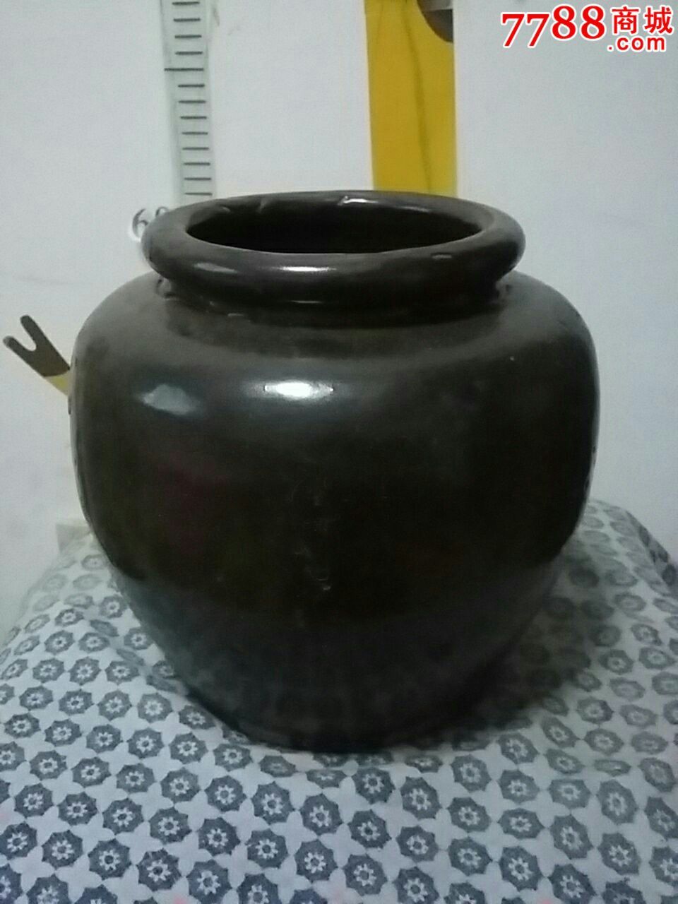 酱釉罐
