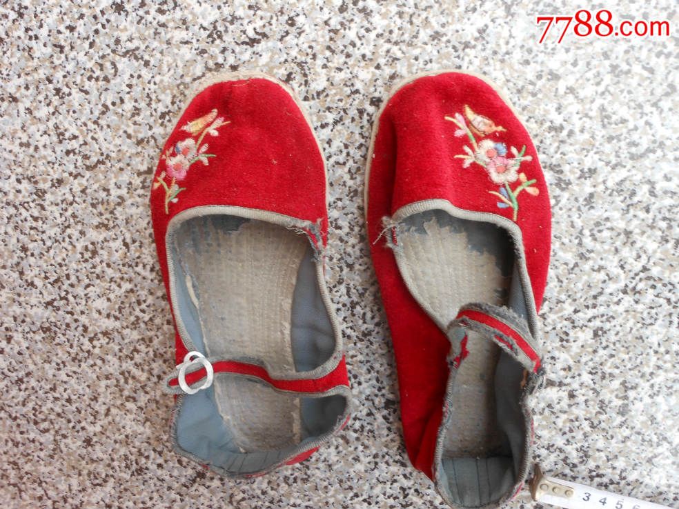 鞋文化旧鞋女布鞋;女士一带鞋纯手工制做白塑料底红色平绒面有绣花37