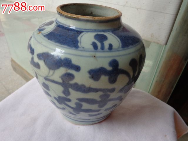 顺治青花叶子底款罐图片