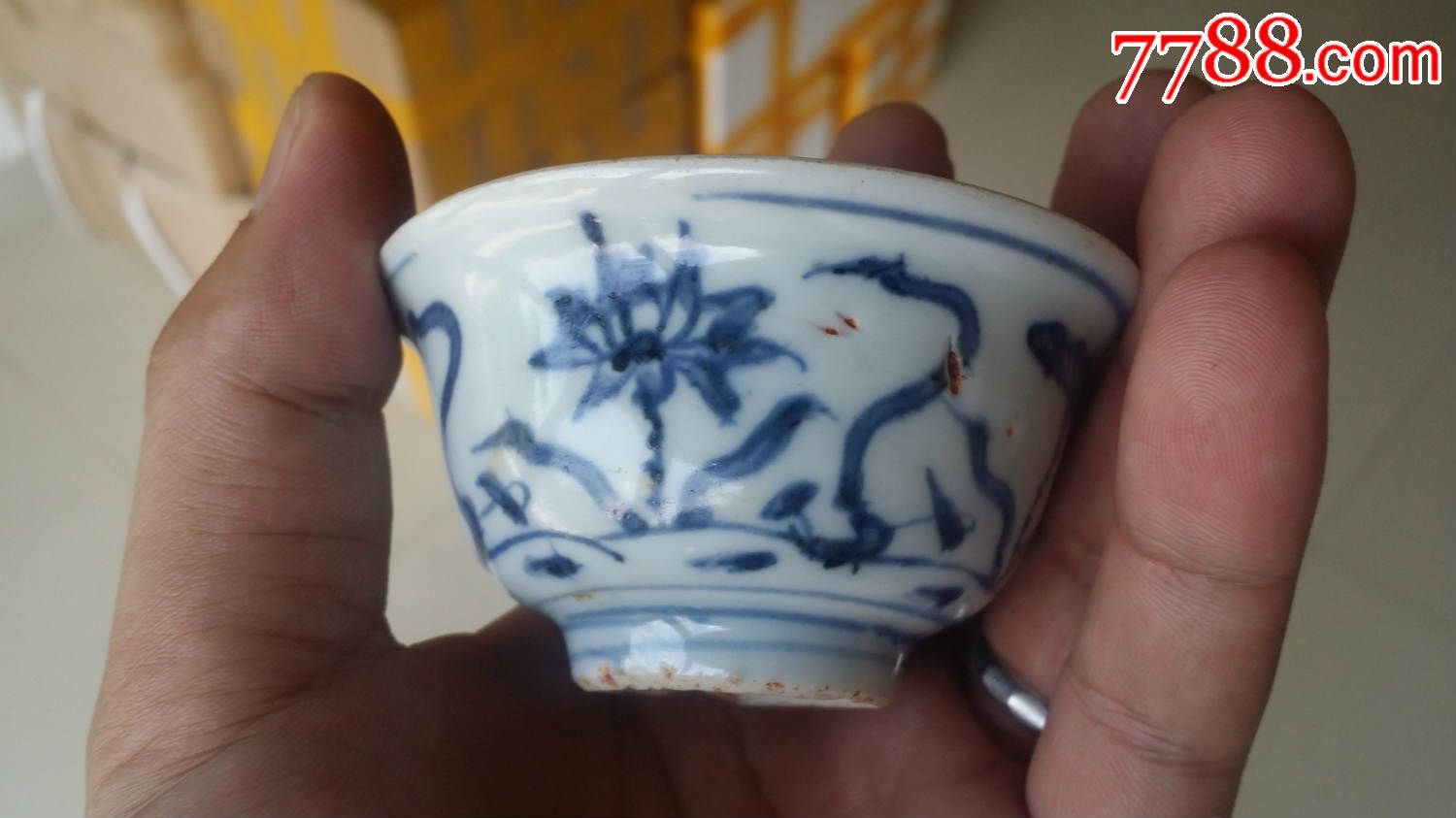明万历仿成化青花压手杯,明代青花杯,明青花