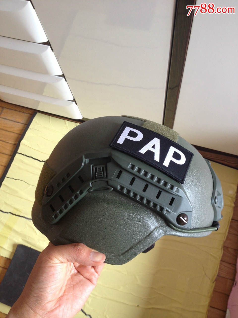 WJ雪豹突击队专用W15型特战头盔