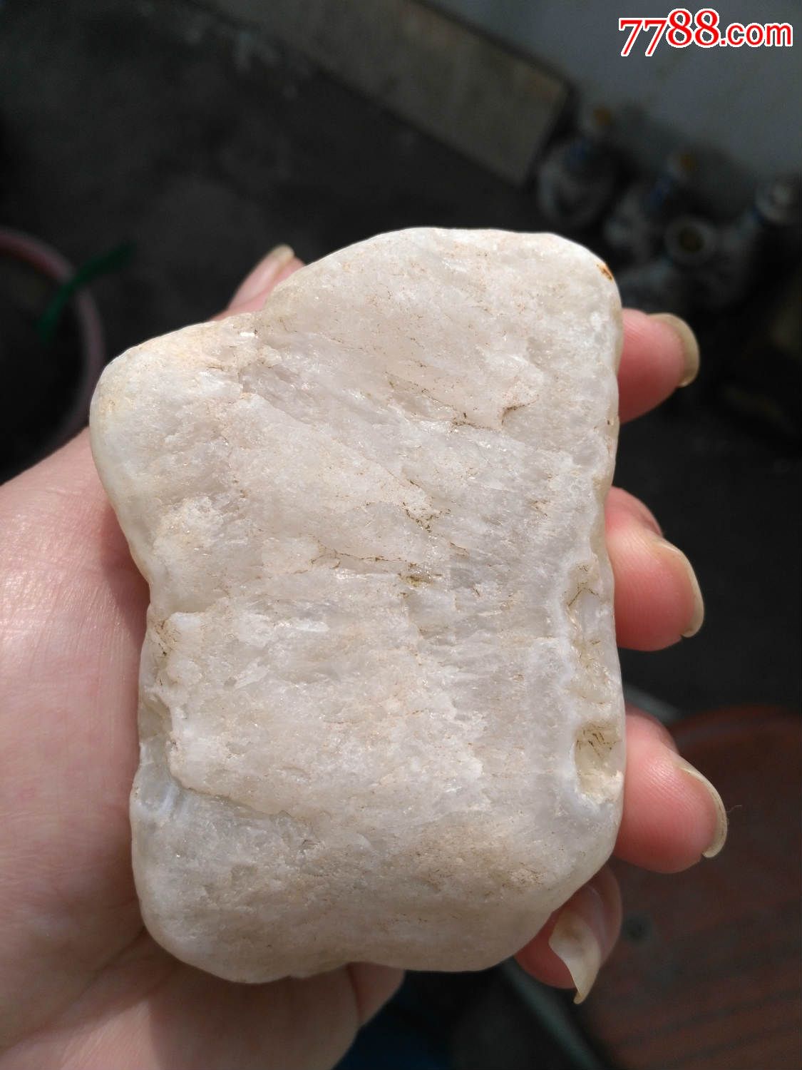 白玛瑙奇石