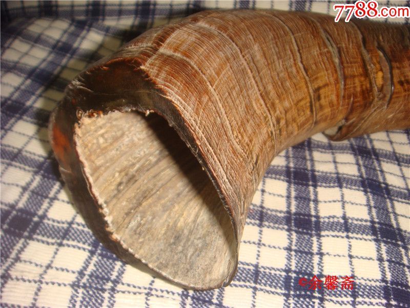 首页 零售 角制饰品 >> 非洲天然大野羊角装饰品摆件独一无二独特的