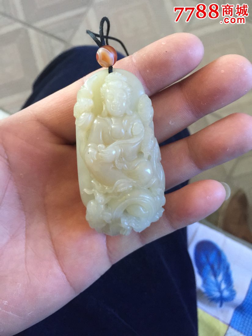 自己玩了五年的和田玉把件.挂件.