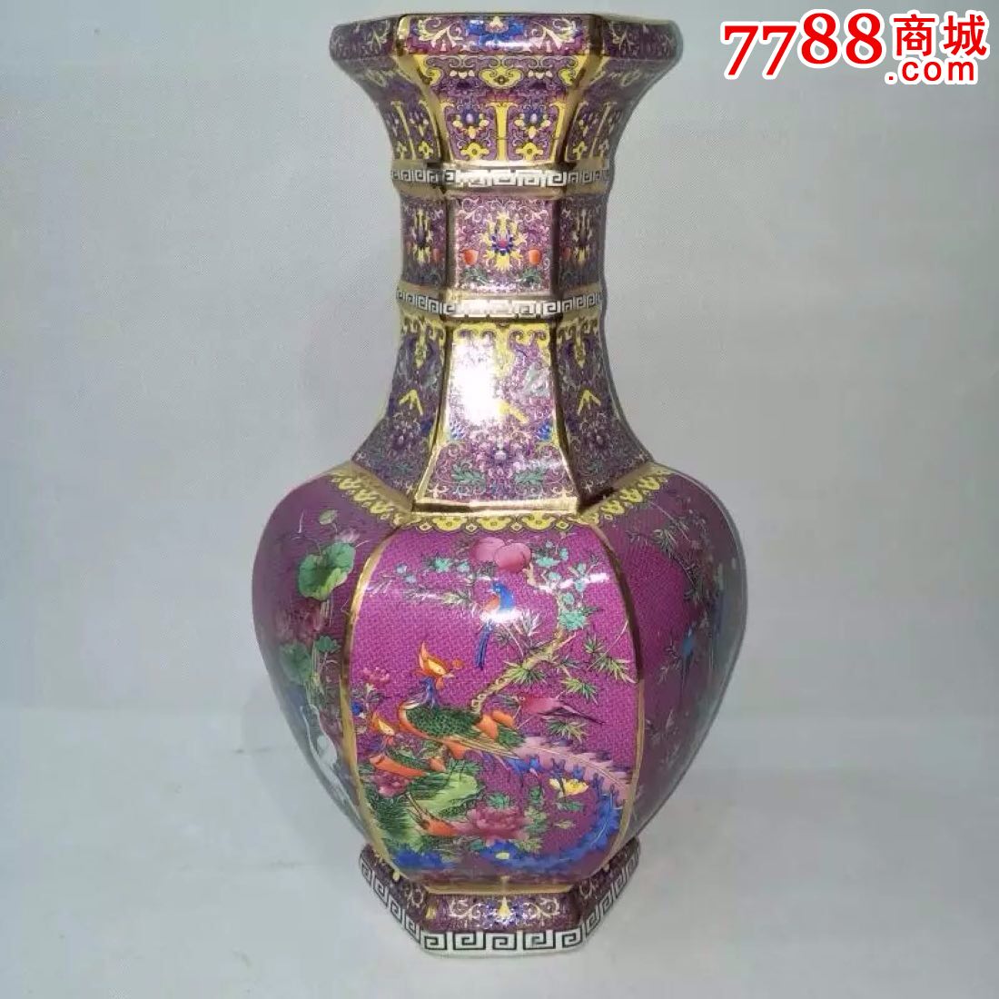 老厂瓷清乾隆年制本金爬花珐琅彩花鸟红六方瓶
