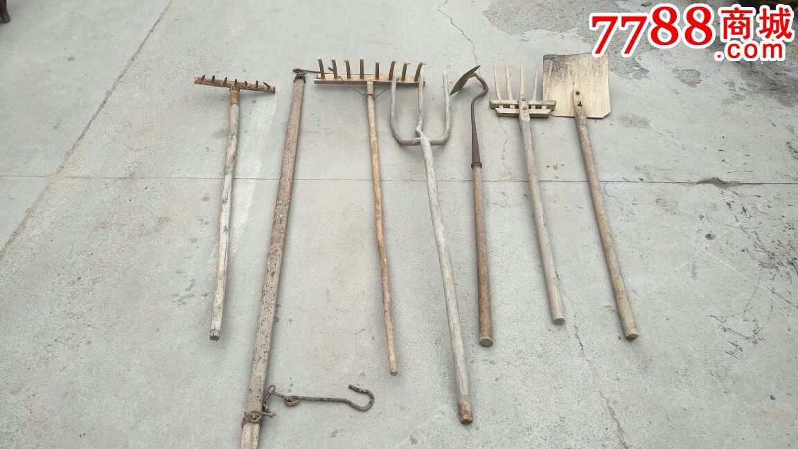 老农用工具老马车独轮小推车木叉扁担锄头木铲木桶木轱辘糯米凿子石臼等民俗批发