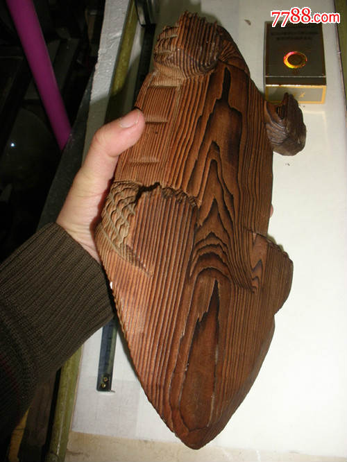 日本梧桐木雕长寿龟