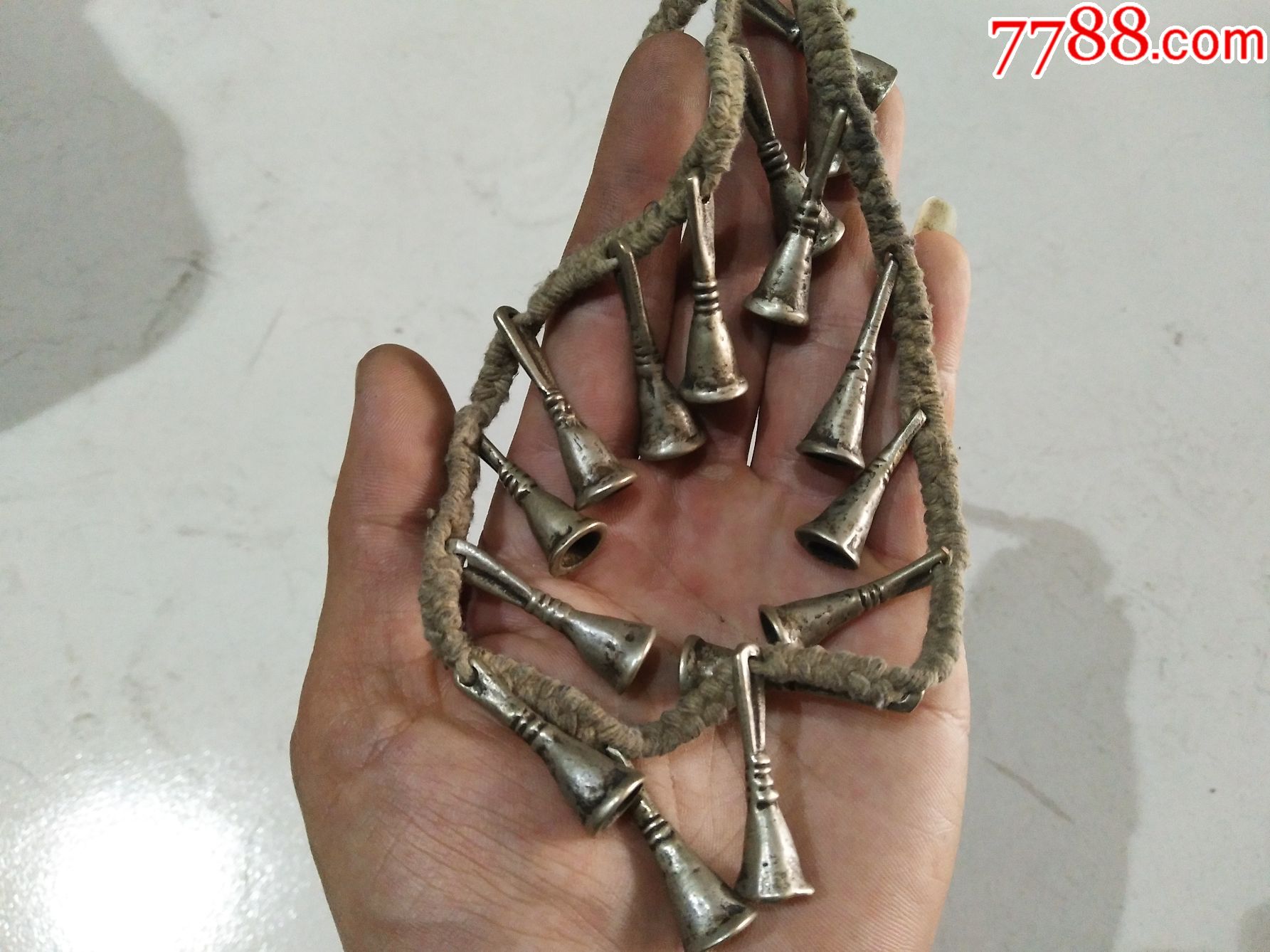 萨满教.铃铛一串