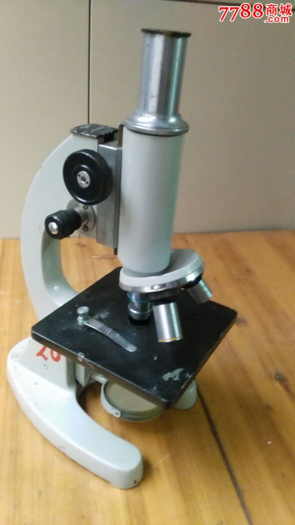 老的光学单筒显微镜(一)
