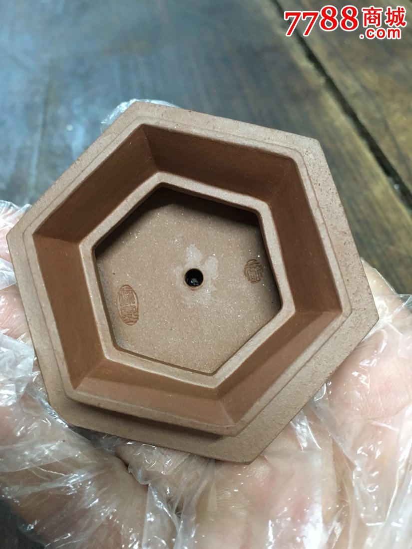 高级工艺美术师徐燕全手工制作的250cc六方紫砂壶