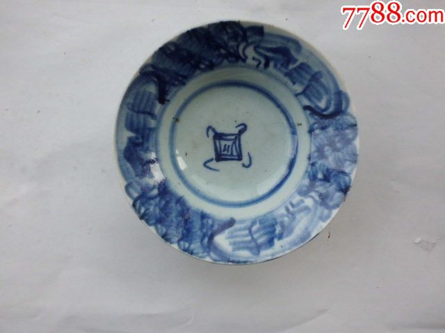 清代瓷器青花斗笠碗