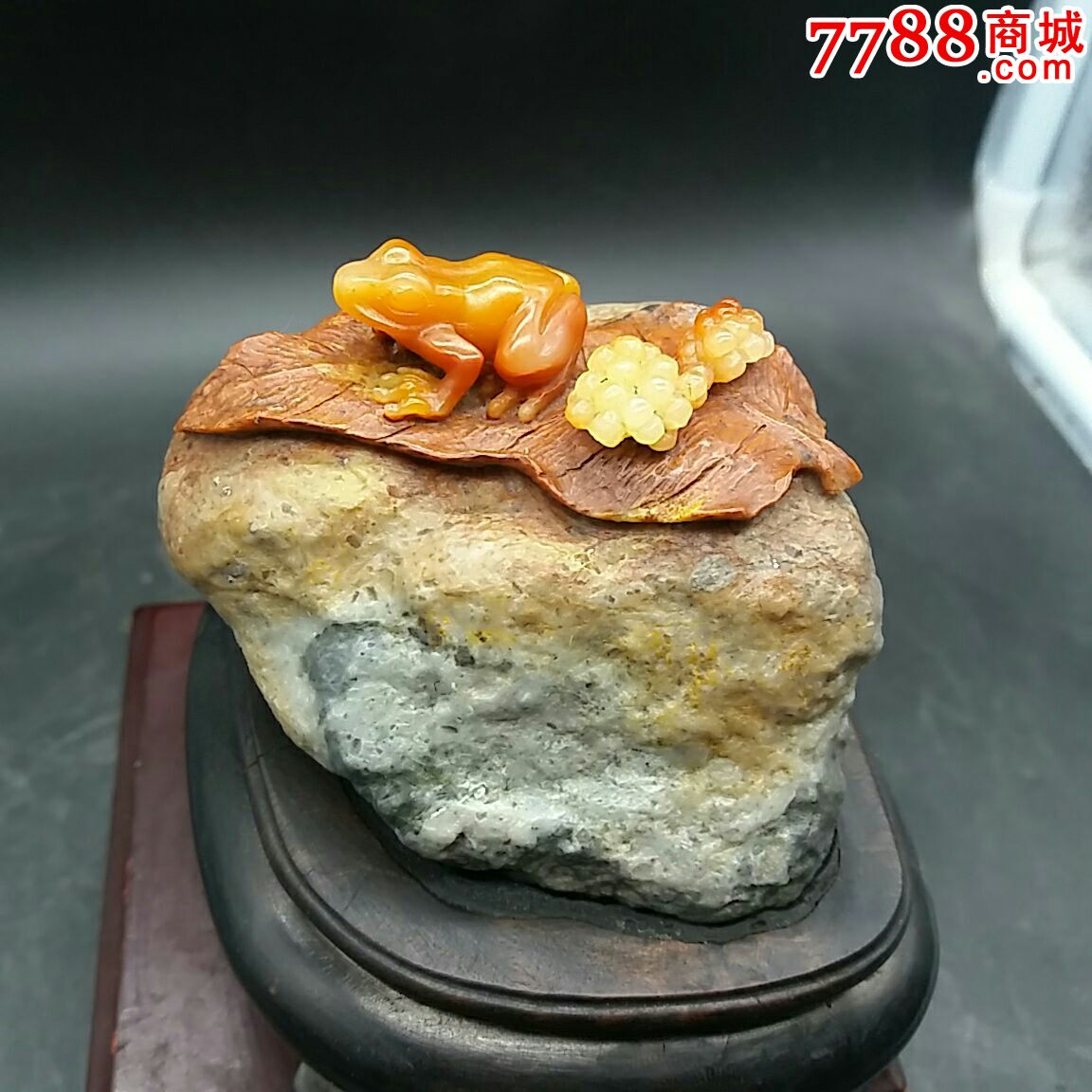 巧雕芙蓉石青蛙128056;摆件_寿山石_第1张_7788奇石收藏