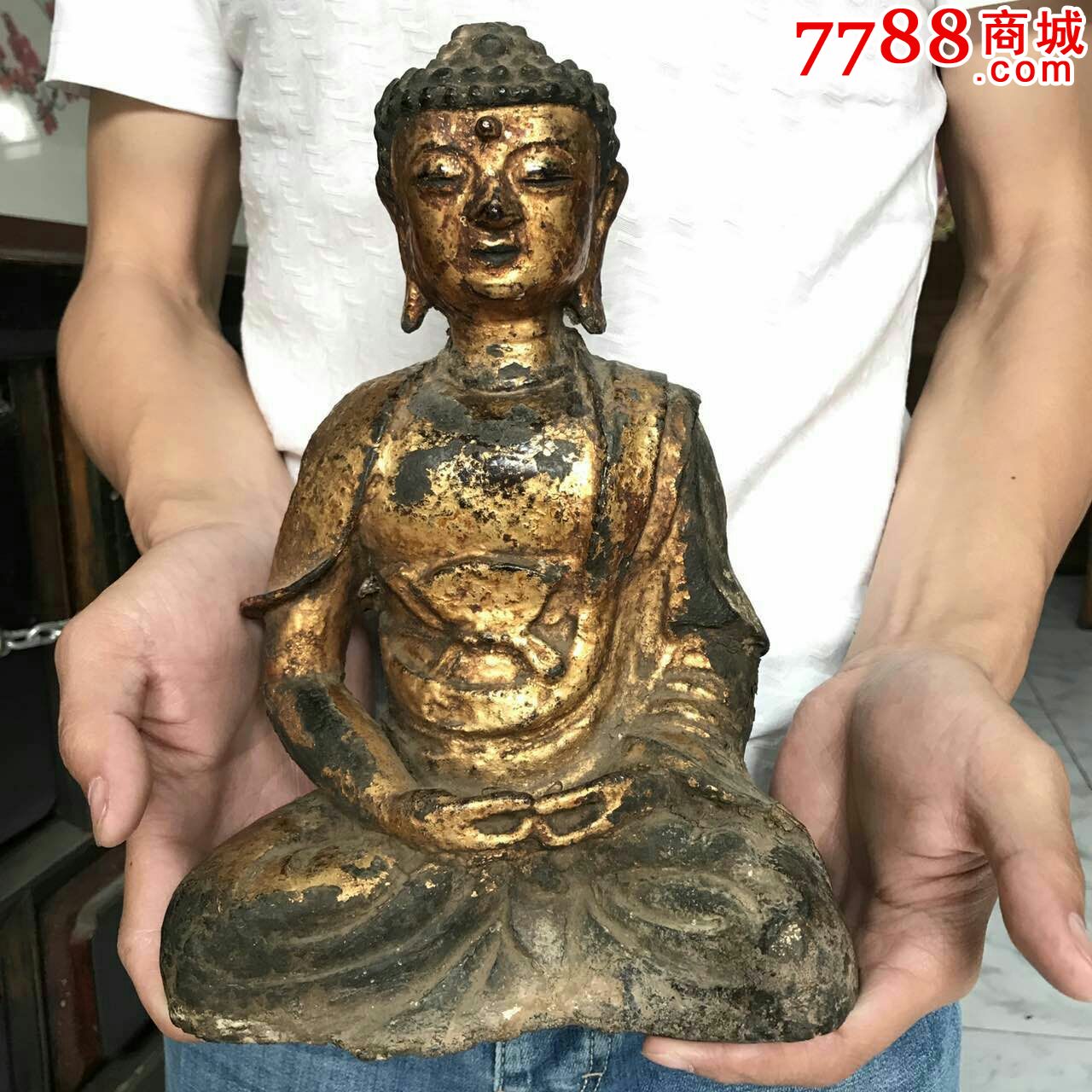 明代铜佛像