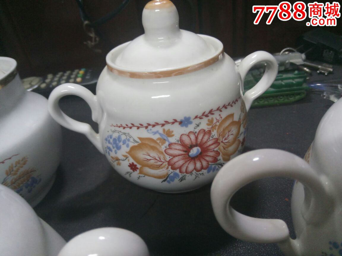 苏联瓷器成套老毛子一套收藏壶双耳朵