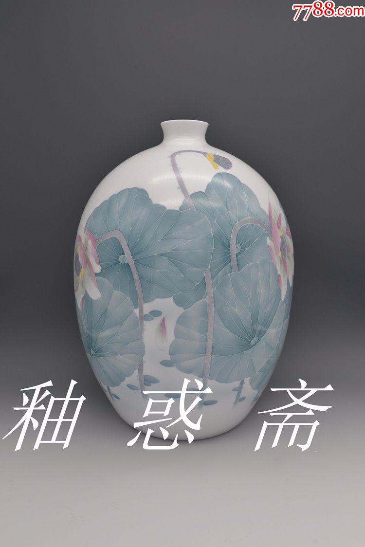 国家陶瓷大师黄小玲早期作品,醴陵釉下五彩手绘荷花瓶,特价