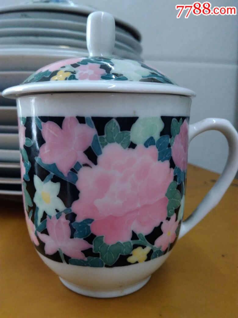 中国醴陵国光80年代手绘满花茶杯