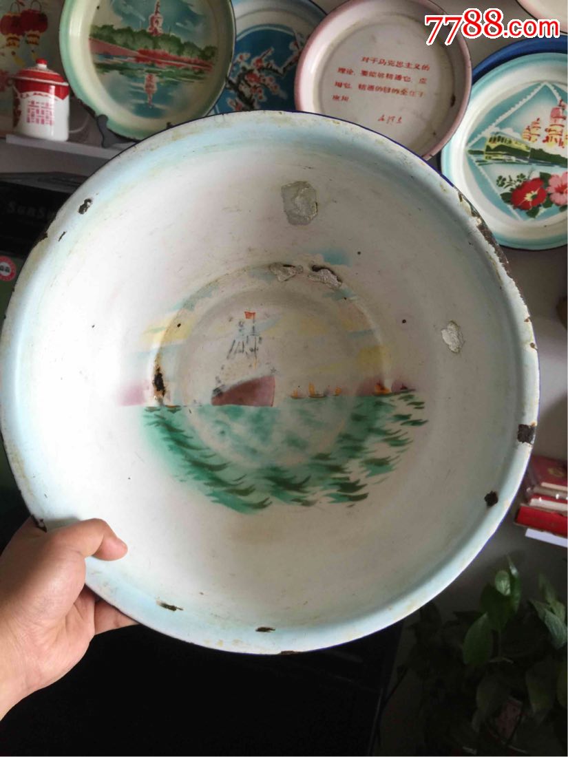 老文革搪瓷盆,大海航行靠舵手,有补_价格65.