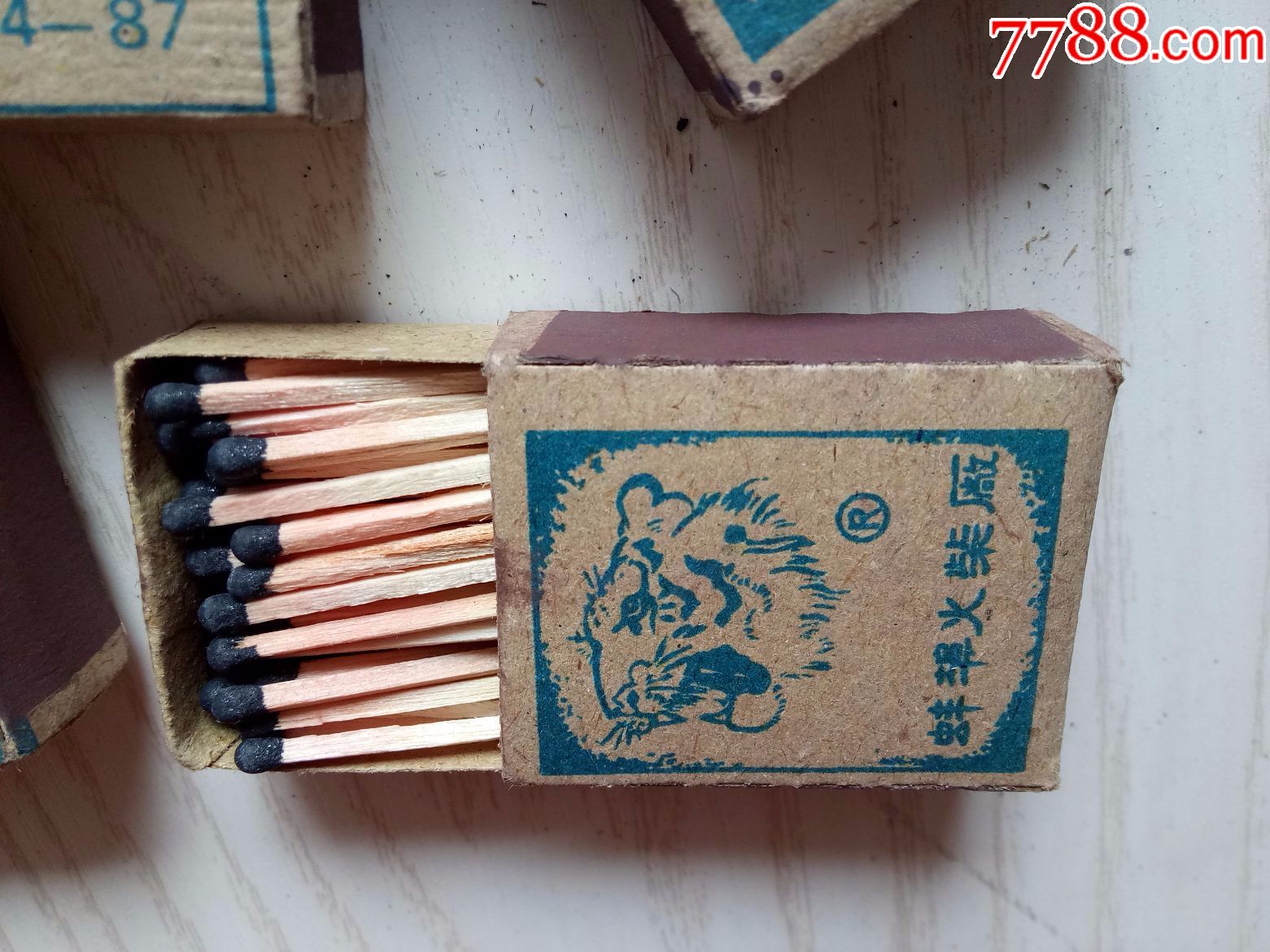 蚌埠火柴厂虎头牌118只合售(另有一个盒子)