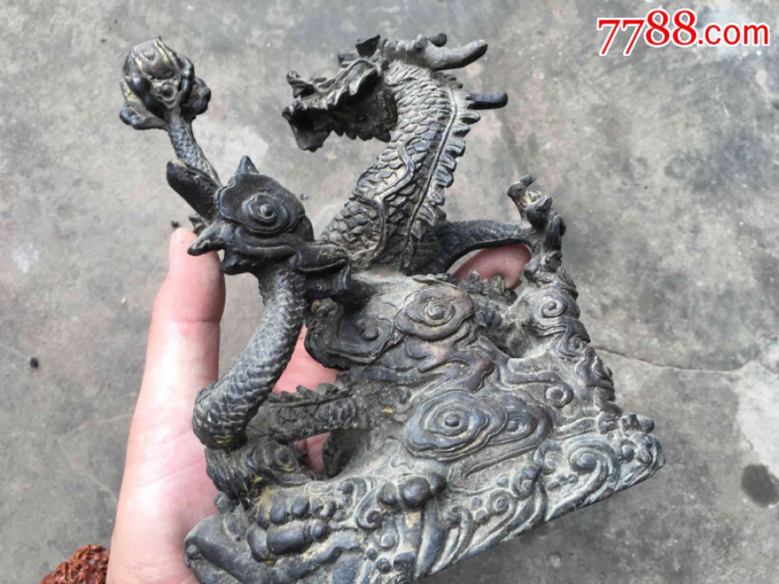 大个头铜龙摆件笔架