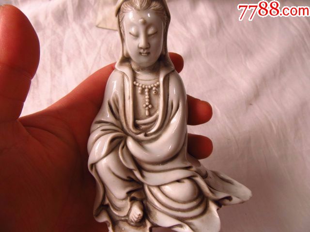 清代观音菩萨白瓷观音像一尊